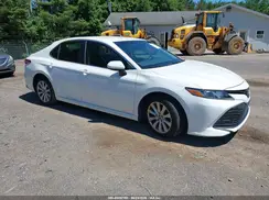 4T1B11HK9JU646564 2018 TOYOTA CAMRY