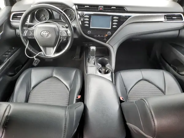 4T1B11HK9JU646872 2018 TOYOTA CAMRY - Image 8