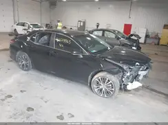 4T1B11HK9JU651229 2018 TOYOTA CAMRY