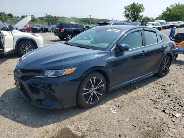 4T1B11HK9JU657497 2018 TOYOTA CAMRY - Image 1