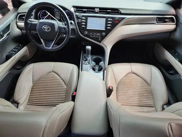 4T1B11HK9JU658715 2018 TOYOTA CAMRY - Image 8