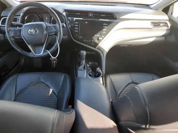 4T1B11HK9JU662330 2018 TOYOTA CAMRY - Image 8