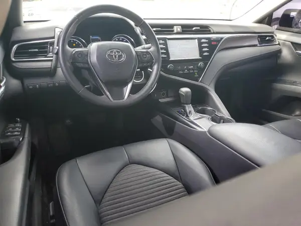 4T1B11HK9JU668371 2018 TOYOTA CAMRY - Image 8