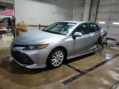 4T1B11HK9JU670945 2018 TOYOTA CAMRY