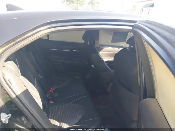 4T1B11HK9KU160287 2019 TOYOTA CAMRY - Image 8