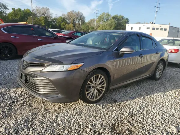 4T1B11HK9KU160600 2019 TOYOTA CAMRY - Image 1