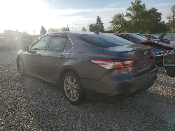 4T1B11HK9KU160600 2019 TOYOTA CAMRY - Image 2