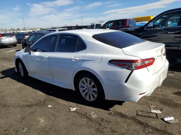 4T1B11HK9KU167448 2019 TOYOTA CAMRY - Image 2