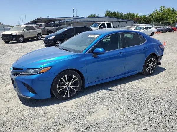 4T1B11HK9KU170012 2019 TOYOTA CAMRY - Image 1