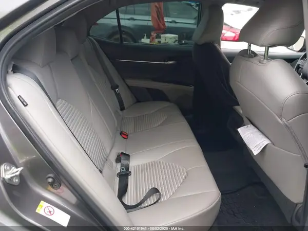 4T1B11HK9KU176487 2019 TOYOTA CAMRY - Image 8