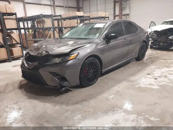 4T1B11HK9KU178482 2019 TOYOTA CAMRY - Image 2