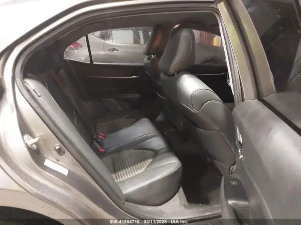 4T1B11HK9KU178482 2019 TOYOTA CAMRY - Image 8