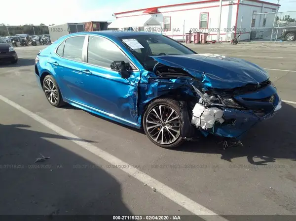 4T1B11HK9KU181043 2019 TOYOTA CAMRY - Image 1