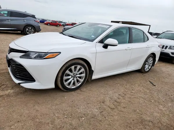 4T1B11HK9KU182676 2019 TOYOTA CAMRY - Image 1