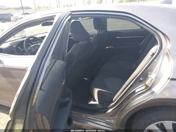 4T1B11HK9KU186193 2019 TOYOTA CAMRY - Image 8