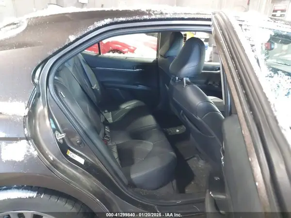 4T1B11HK9KU187750 2019 TOYOTA CAMRY - Image 8