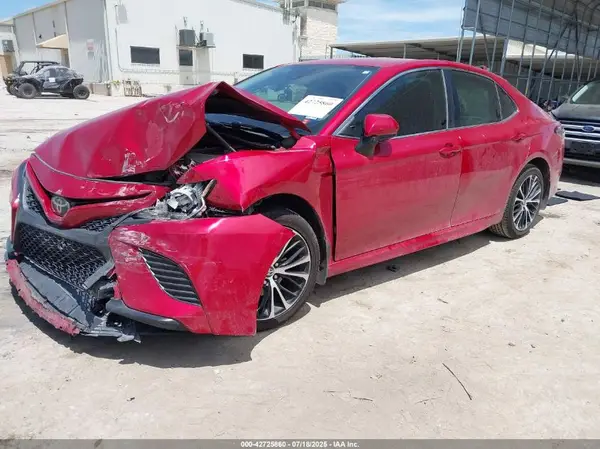 4T1B11HK9KU189594 2019 TOYOTA CAMRY - Image 2