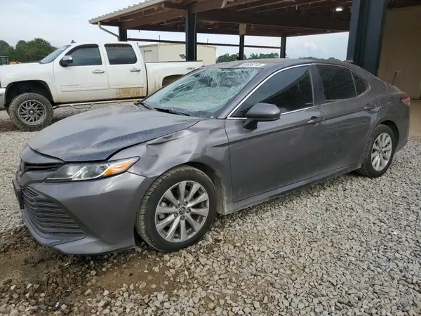 4T1B11HK9KU190924 2019 TOYOTA CAMRY - Image 1