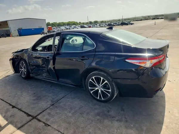 4T1B11HK9KU192978 2019 TOYOTA CAMRY - Image 2