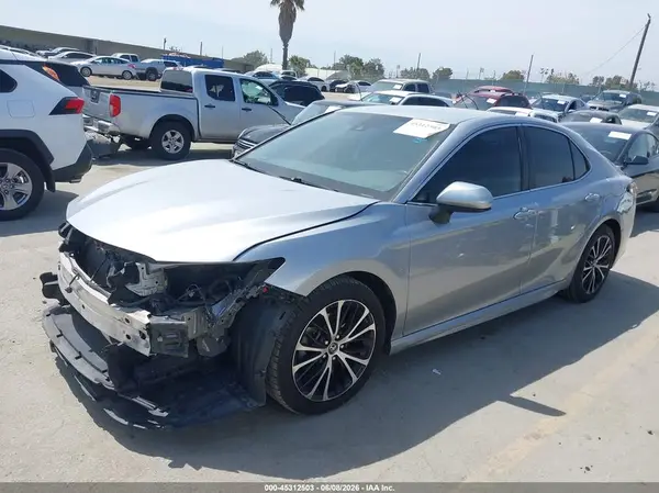 4T1B11HK9KU194018 2019 TOYOTA CAMRY - Image 2