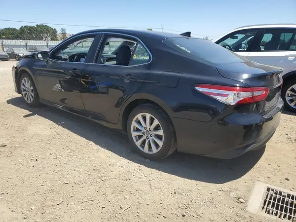 4T1B11HK9KU198585 2019 TOYOTA CAMRY - Image 2
