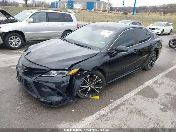 4T1B11HK9KU202506 2019 TOYOTA CAMRY - Image 2