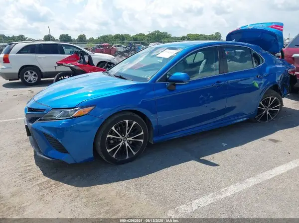 4T1B11HK9KU204028 2019 TOYOTA CAMRY - Image 2