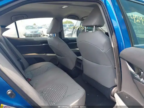 4T1B11HK9KU204028 2019 TOYOTA CAMRY - Image 8