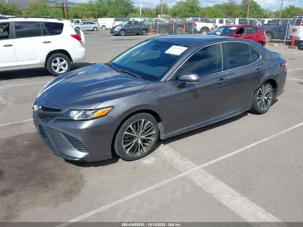 4T1B11HK9KU206510 2019 TOYOTA CAMRY - Image 2