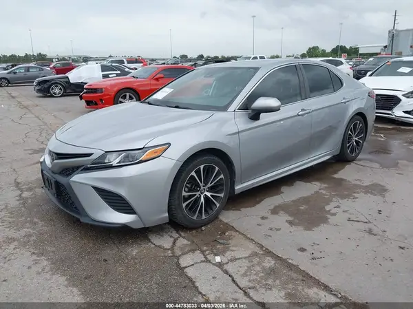 4T1B11HK9KU207477 2019 TOYOTA CAMRY - Image 2