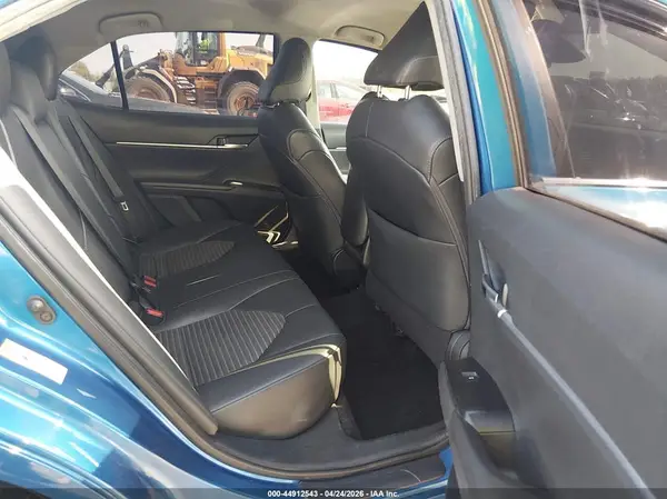 4T1B11HK9KU212193 2019 TOYOTA CAMRY - Image 8
