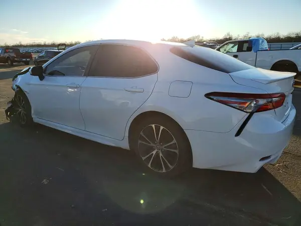 4T1B11HK9KU213361 2019 TOYOTA CAMRY - Image 2
