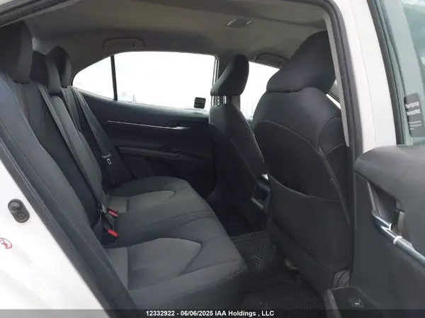 4T1B11HK9KU214011 2019 TOYOTA CAMRY - Image 8