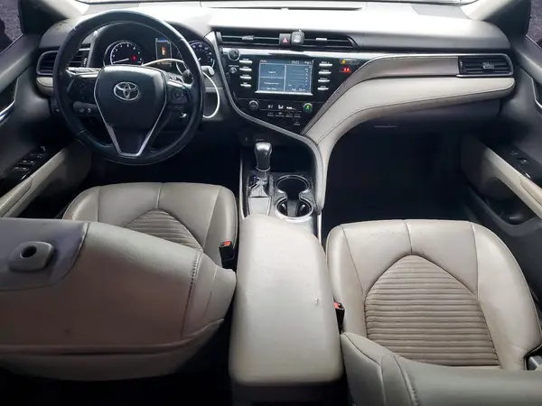 4T1B11HK9KU217555 2019 TOYOTA CAMRY - Image 8