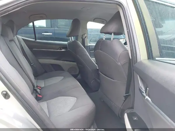 4T1B11HK9KU218902 2019 TOYOTA CAMRY - Image 8