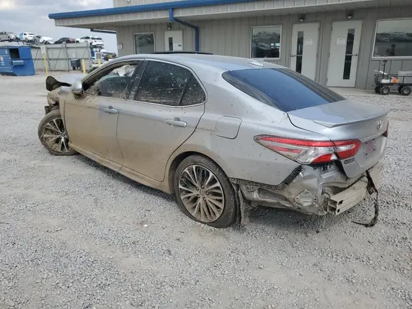 4T1B11HK9KU221525 2019 TOYOTA CAMRY - Image 2