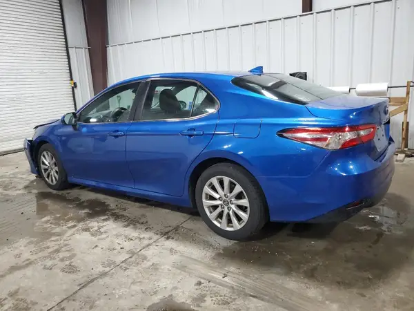4T1B11HK9KU223243 2019 TOYOTA CAMRY - Image 2