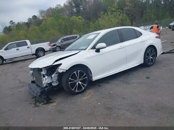 4T1B11HK9KU227714 2019 TOYOTA CAMRY - Image 2