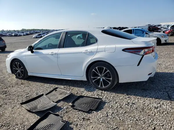 4T1B11HK9KU228605 2019 TOYOTA CAMRY - Image 2