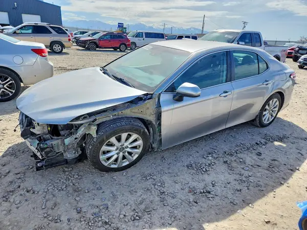 4T1B11HK9KU228670 2019 TOYOTA CAMRY - Image 1