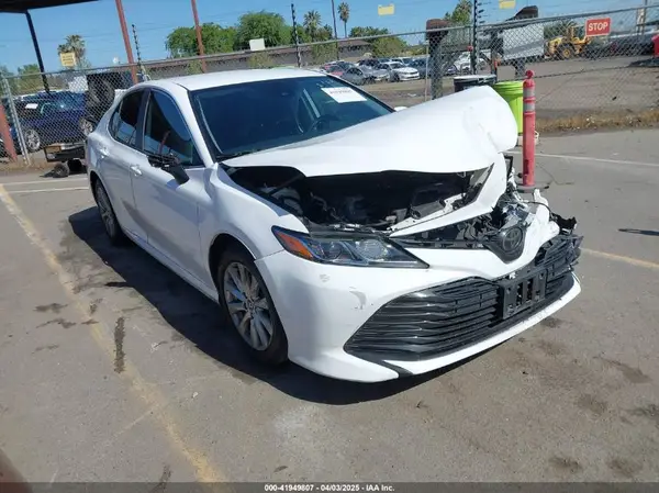 4T1B11HK9KU232346 2019 TOYOTA CAMRY - Image 1