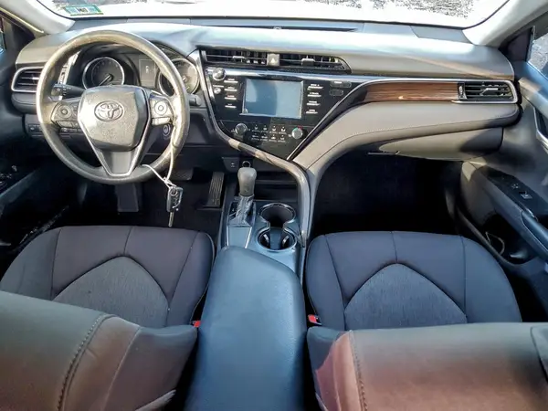4T1B11HK9KU240141 2019 TOYOTA CAMRY - Image 8