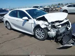 4T1B11HK9KU240639 2019 TOYOTA CAMRY