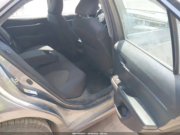 4T1B11HK9KU242794 2019 TOYOTA CAMRY - Image 8