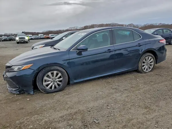4T1B11HK9KU249700 2019 TOYOTA CAMRY - Image 1