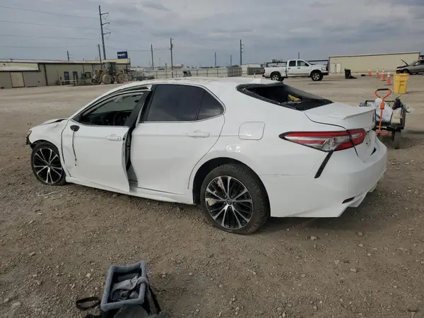 4T1B11HK9KU251107 2019 TOYOTA CAMRY - Image 2