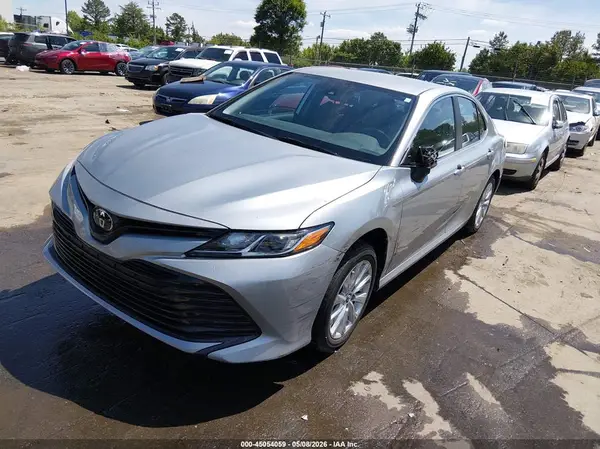 4T1B11HK9KU251933 2019 TOYOTA CAMRY - Image 2