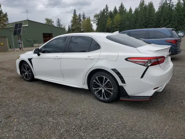 4T1B11HK9KU254668 2019 TOYOTA CAMRY - Image 2