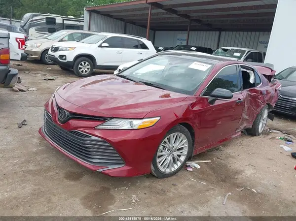 4T1B11HK9KU256856 2019 TOYOTA CAMRY - Image 2