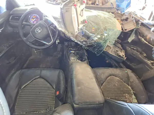 4T1B11HK9KU268893 2019 TOYOTA CAMRY - Image 8